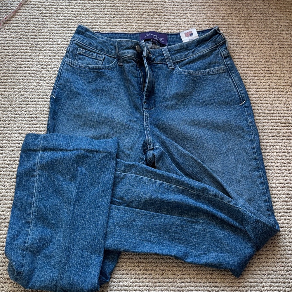 NOT YOUR DAUGHTERS JEANS NYDJ. Made in the USA. Some stretch. Size 10 petite
